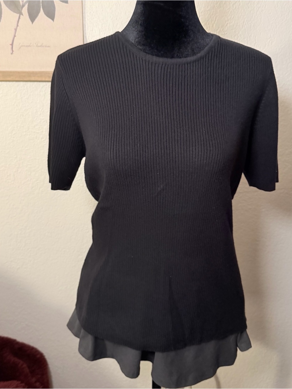 Vintage Black Rib Knit Short Sleeve Top
